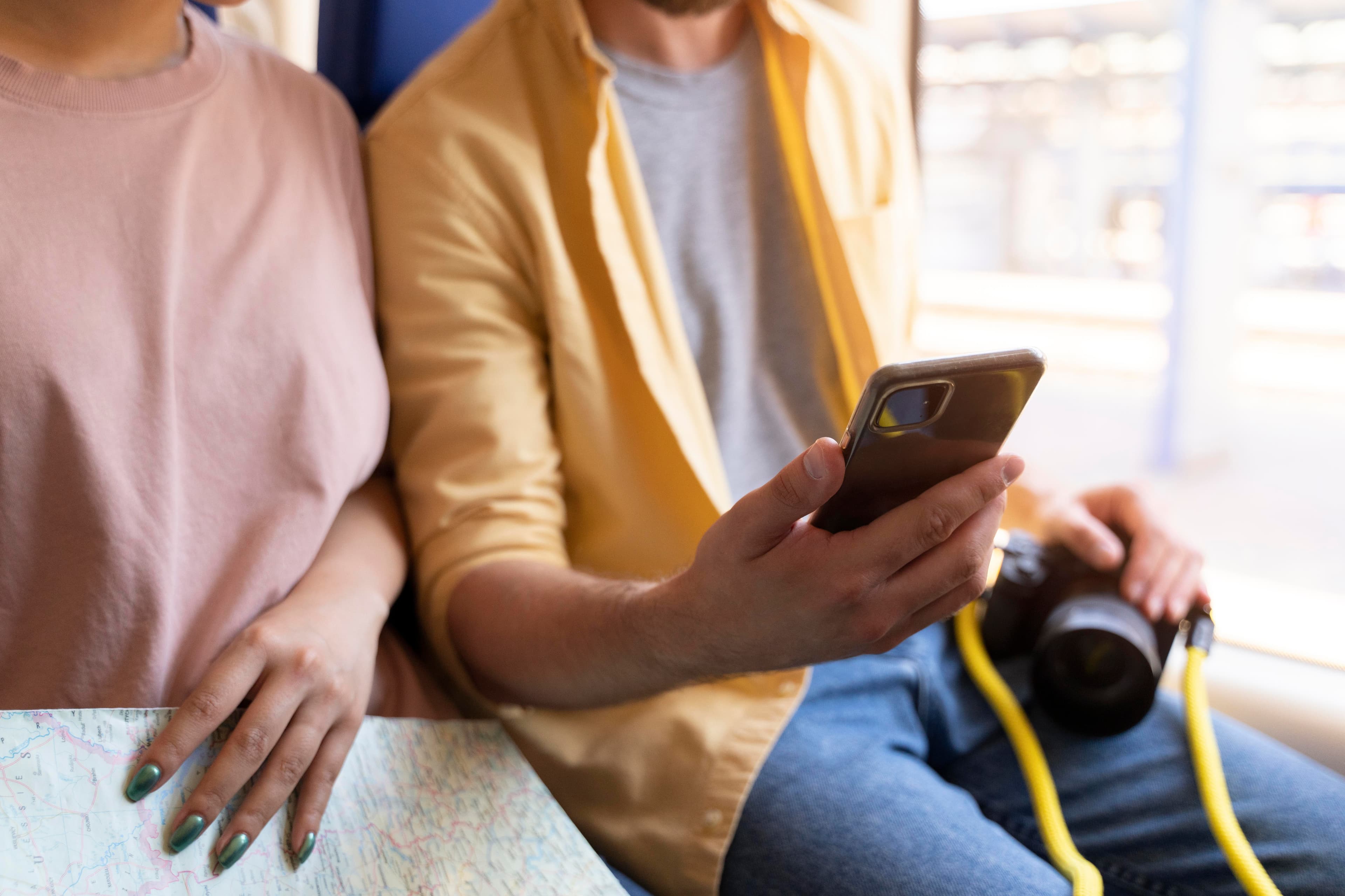 Chatbot para hoteles vs agente de IA: guía clara